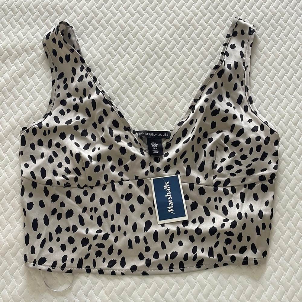 Satin pattern top